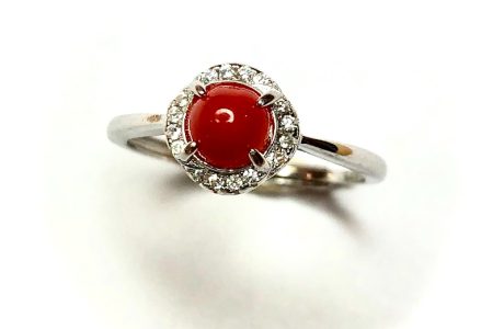 bague perle couronnée
