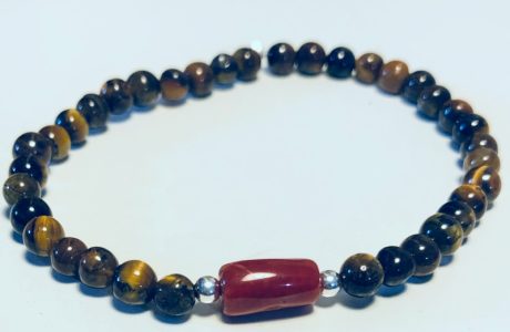 bracelet perles oeil de tigre et corail rouge sur elastique