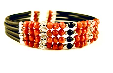 bracelet memoire 4 rangs corail rouge et onyx