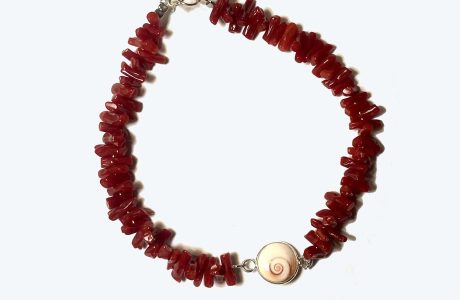 bracelet corail rouge de mediterranee et oeil de sainte lucie